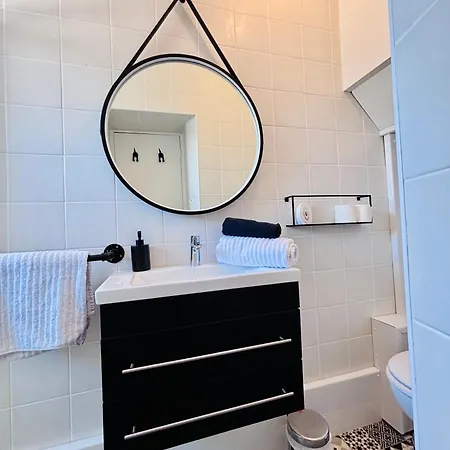 N1 Superbe à 2 Pas De La